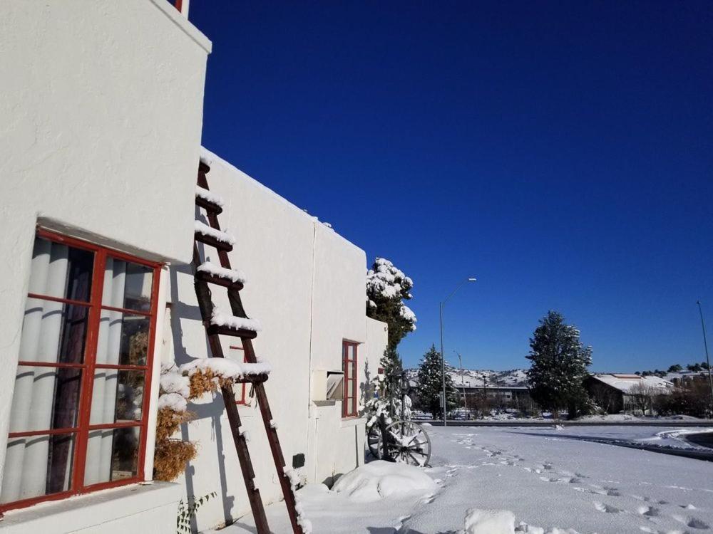 Apache Lodge Prescott Exteriér fotografie